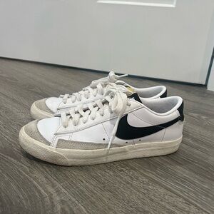 Nike Blazer Low 77” Women’s